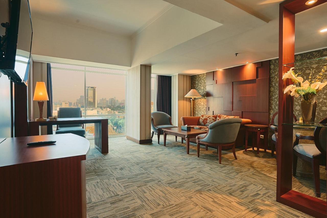 Horison Ultima Menteng Jakarta Exteriér fotografie